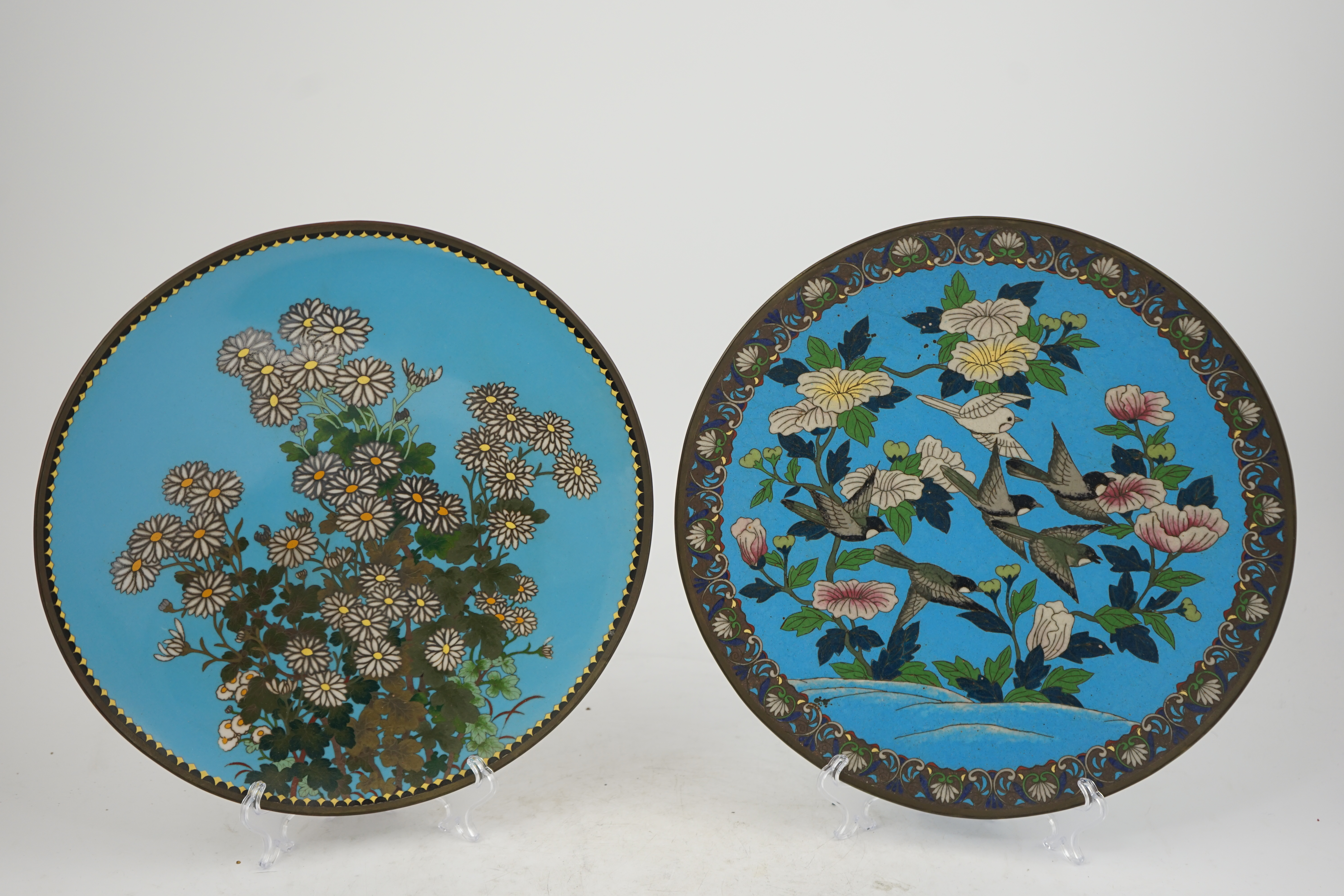 Four Japanese cloisonné polychrome enamel dishes, early 20th century